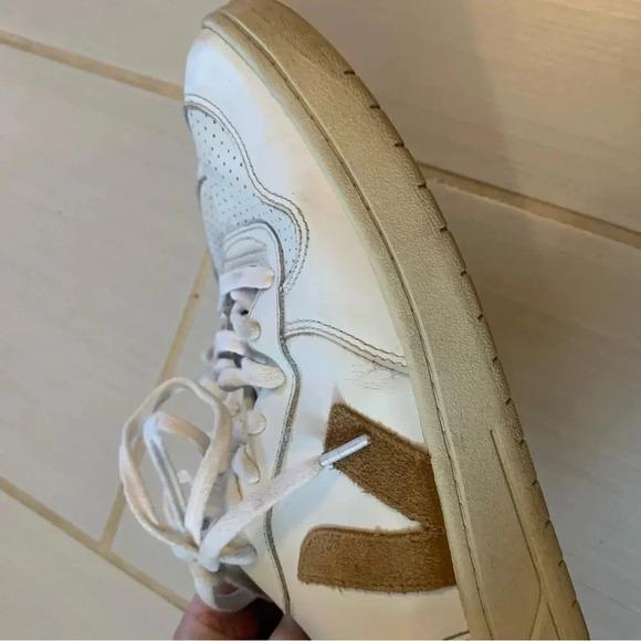 Veja V-10 B-Mesh White  Brown Low Top Sneakers 11 - Picture 11 of 13